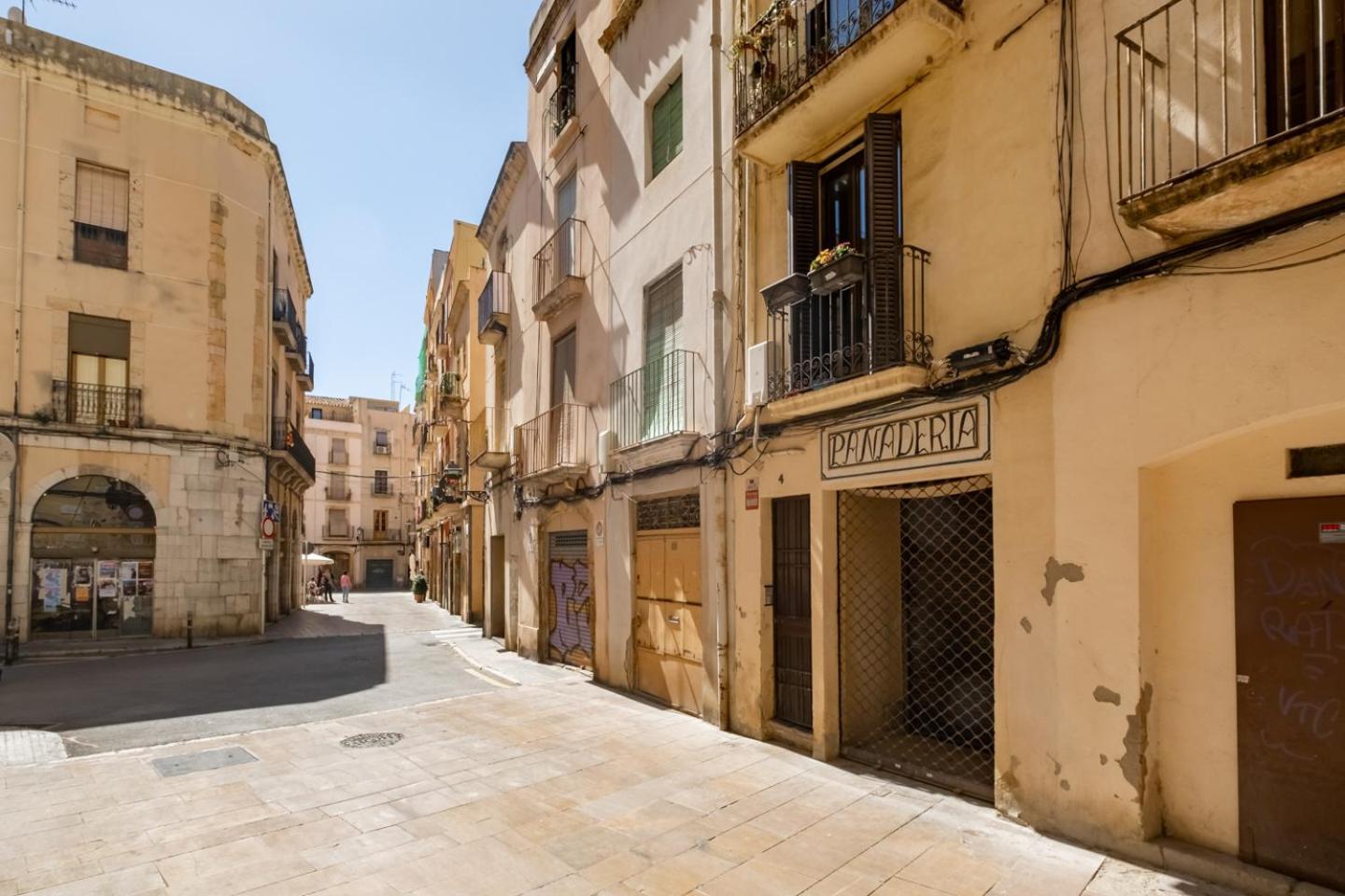 Apartamento En El Corazon De Tarragona. Planta Baja Con Patio. מראה חיצוני תמונה