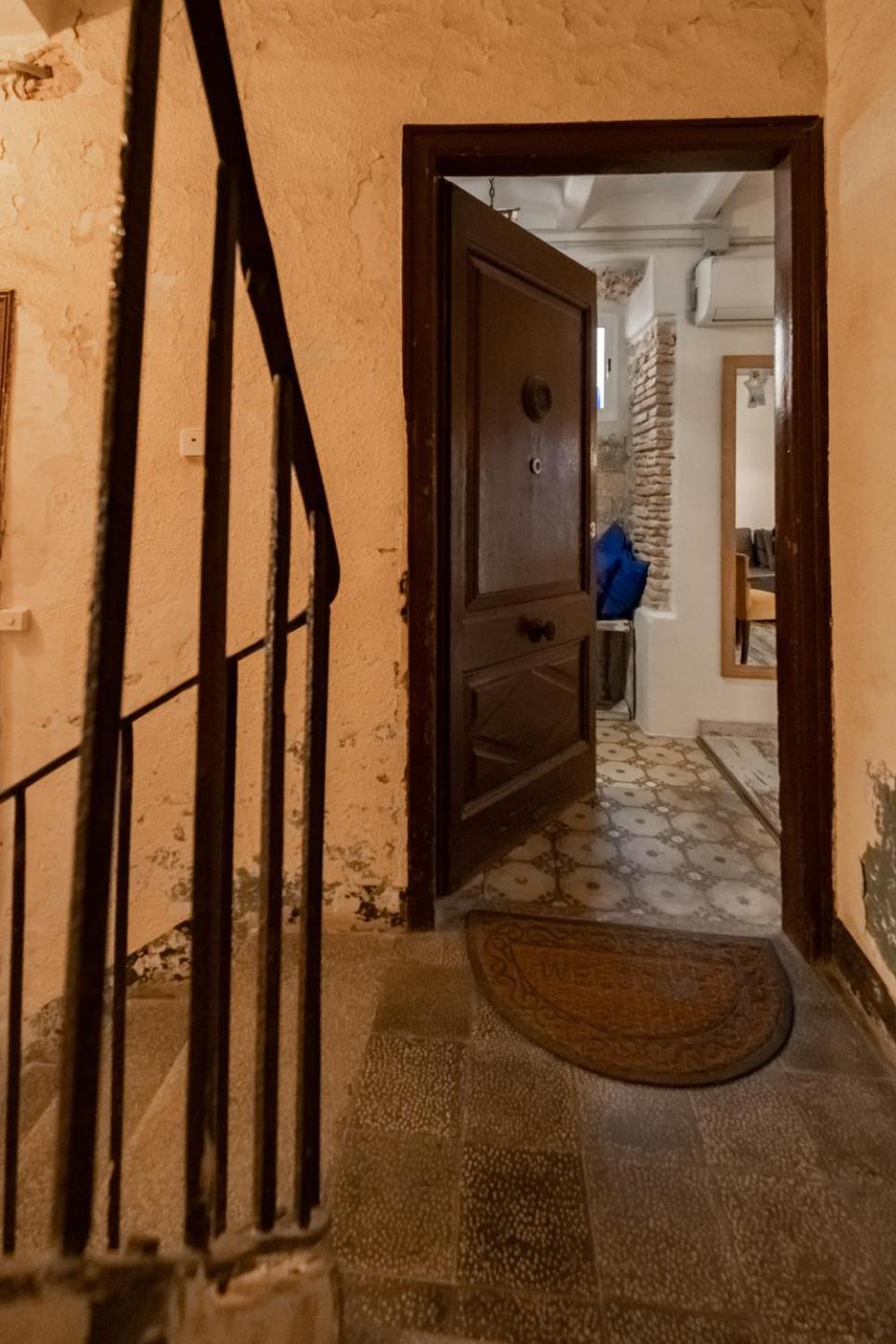 Apartamento En El Corazon De Tarragona. Planta Baja Con Patio. מראה חיצוני תמונה